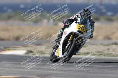 media/Oct-03-2025-CVMA Friday Practice (Fri) [[0c1e57b650]]/3-Racer 2/Session 3-Turns 16 and 17 Exit/